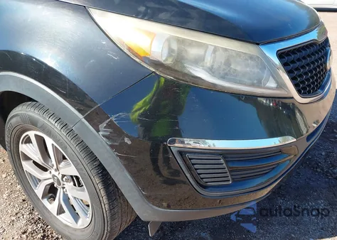 2015 Kia Sportage Lx z USA, uszkodzony, nr VIN KNDPB3AC3F7745909